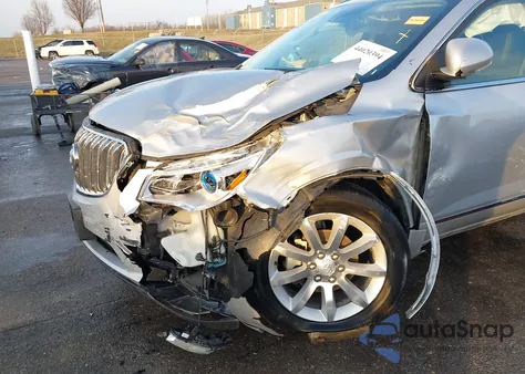 2017 Buick Enclave Premium z USA, uszkodzony, nr VIN 5GAKRCKD2HJ313705